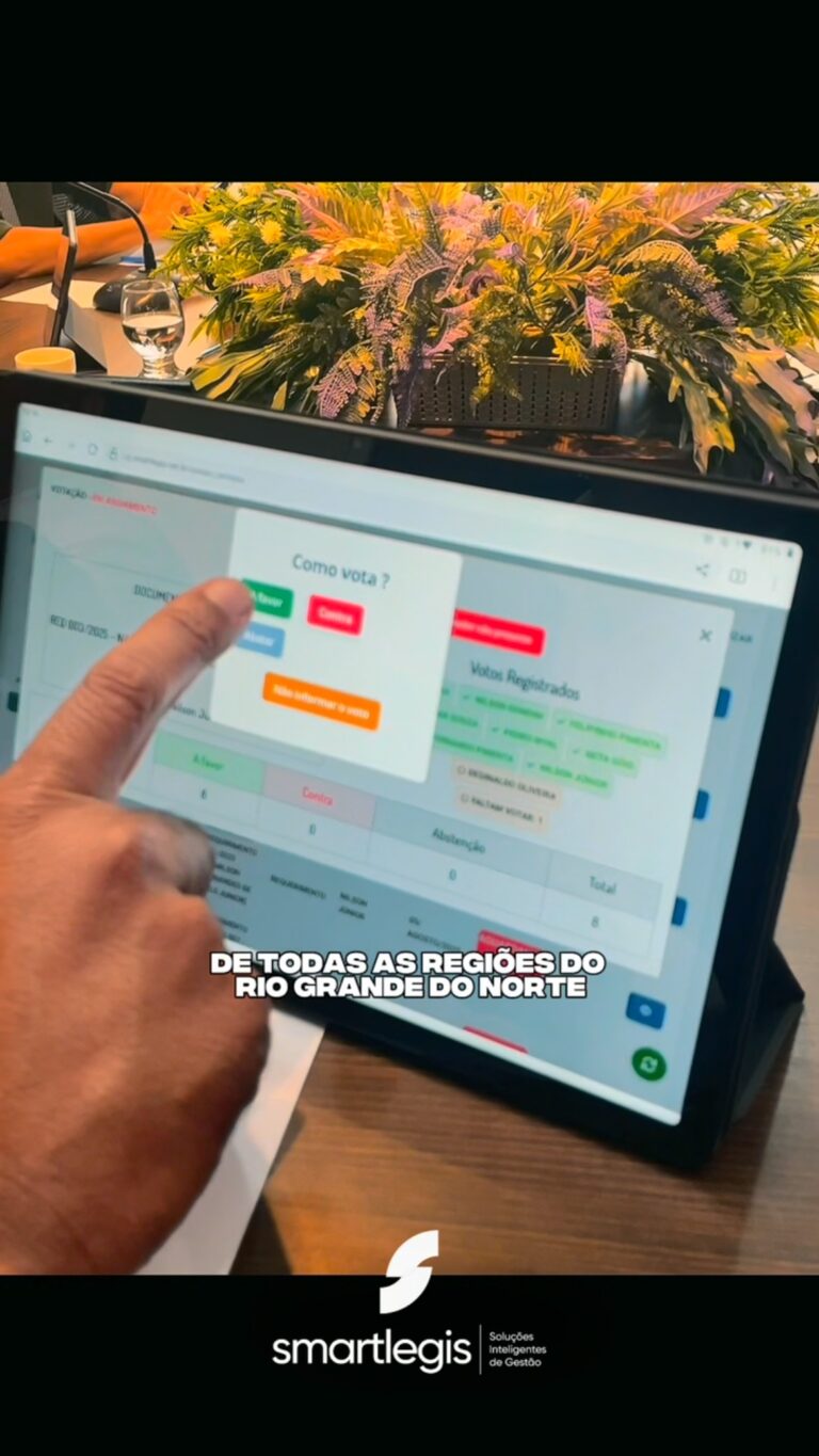 Instagram post from smartlegis_oficial. This post is in position 7.
